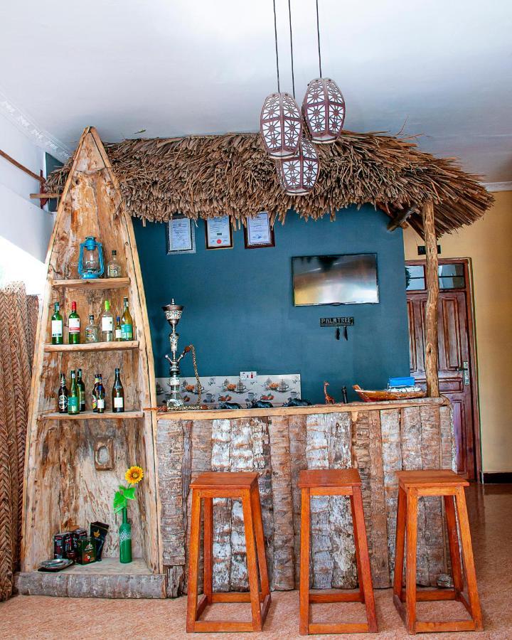 Bed and breakfast Palm Nungwi Extérieur photo